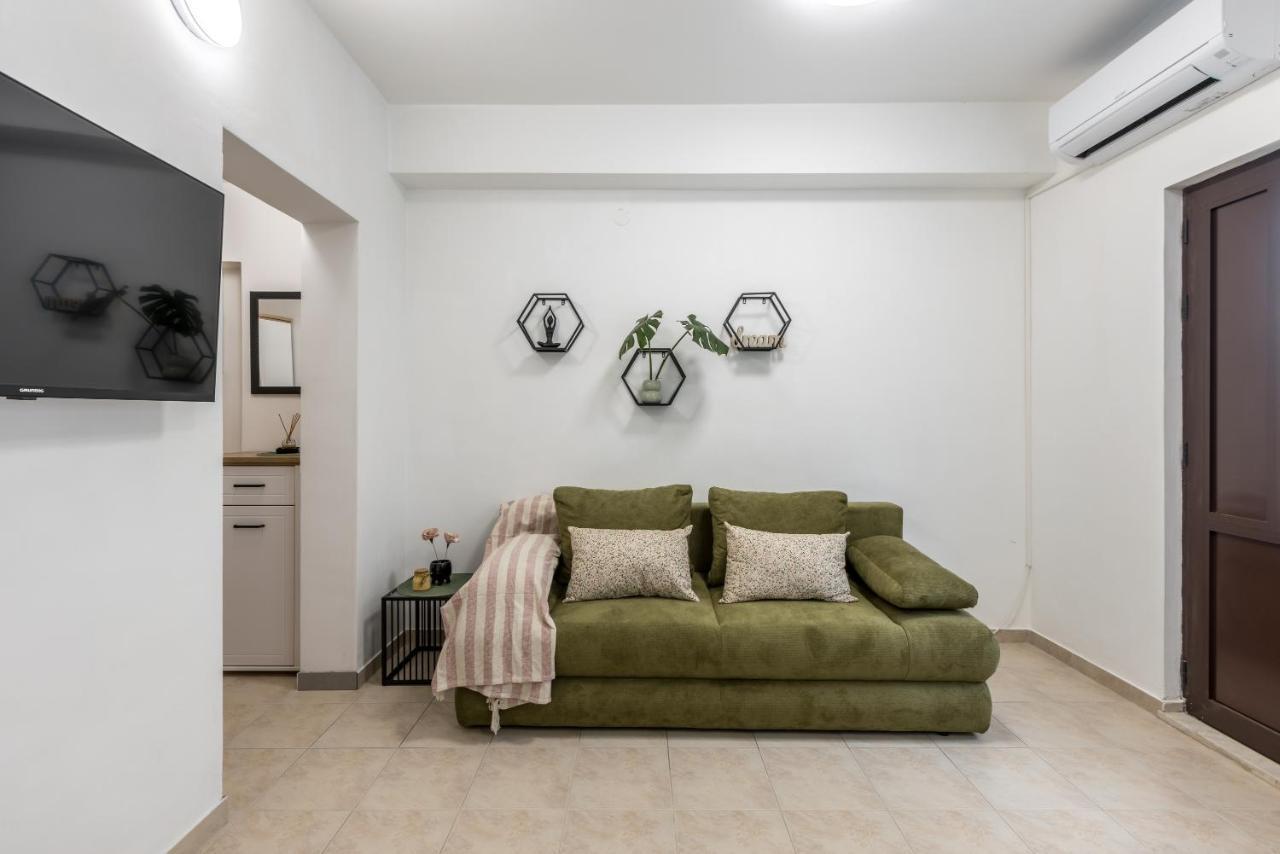 Apartment Lamasha Kaštela Eksteriør bilde